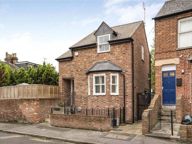 Maisonette for sale in Oxford, Oxfordshire