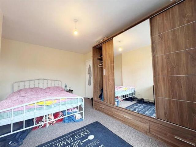 Maisonette for sale in Ipswich, Suffolk
