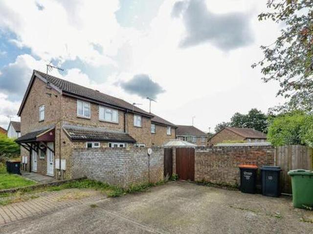 House for sale in Dunstable, Bedfordshire