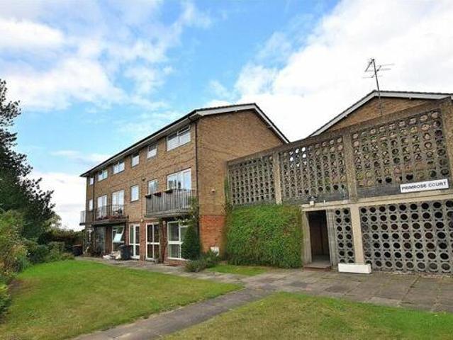 House for sale in Dunstable, Central Bedfordshire