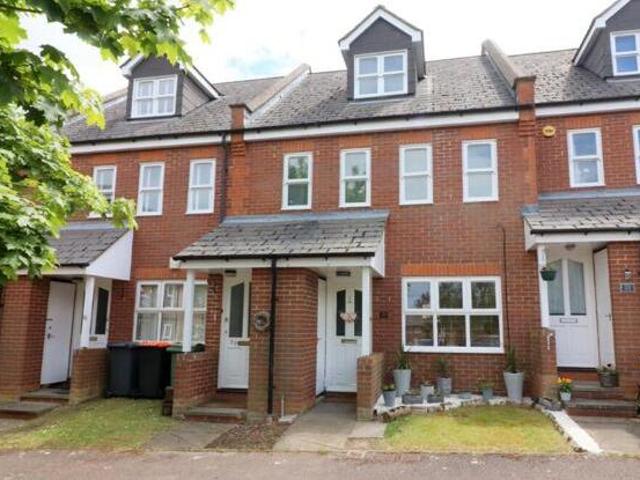 House for sale in California, Dunstable
