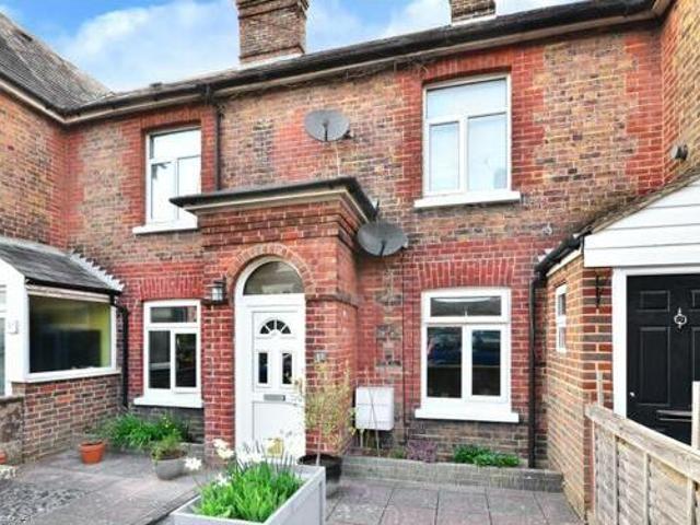 House for sale in Perryfields, West Sussex