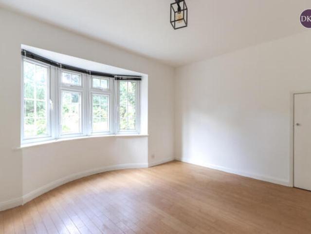 Maisonette for sale in Ashill, Somerset