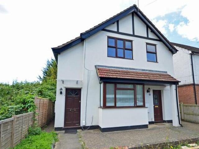 House for sale in Farnborough, Rushmoor