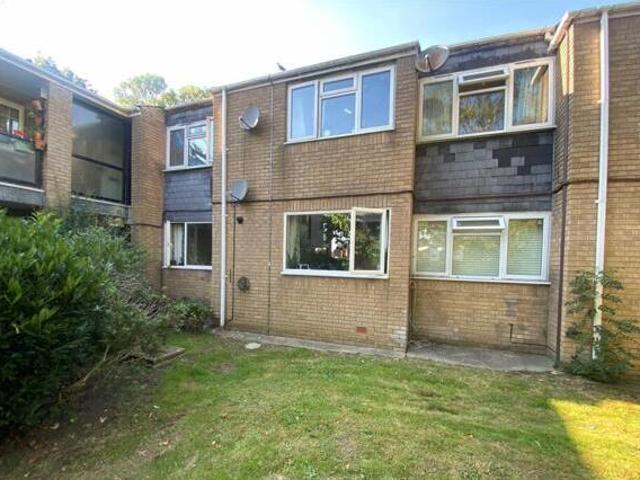 House for sale in Farnborough, Hampshire