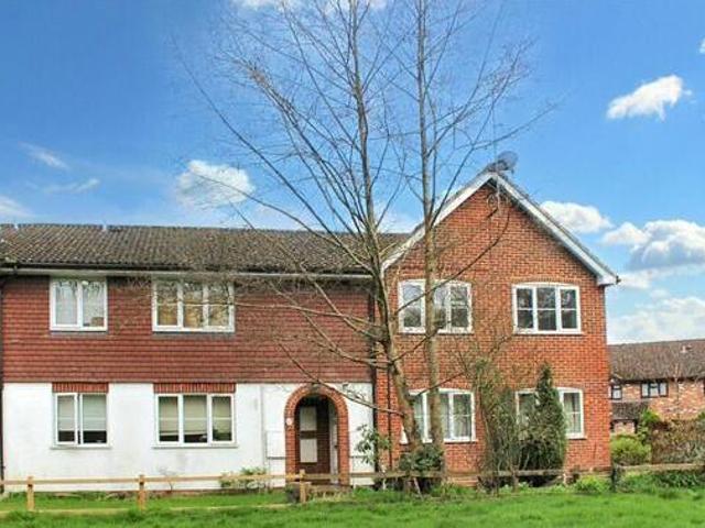 House for sale in Cove West Heath, Rushmoor