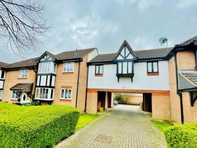 House for sale in Lyons, Greater London