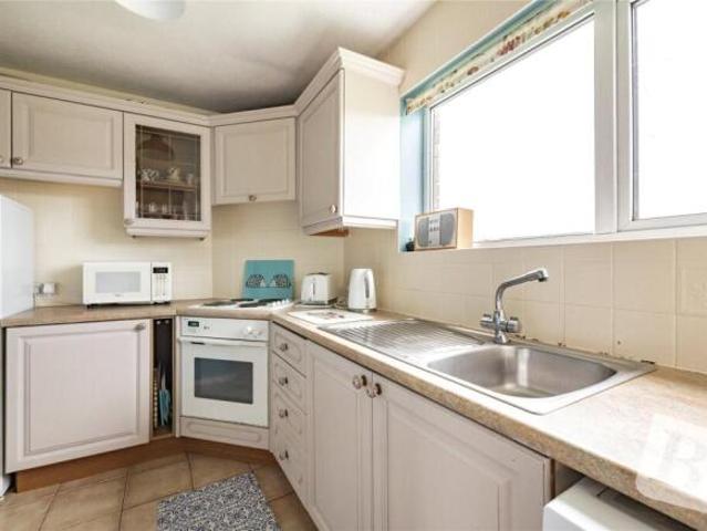 Maisonette for sale in Chelmsford, Essex