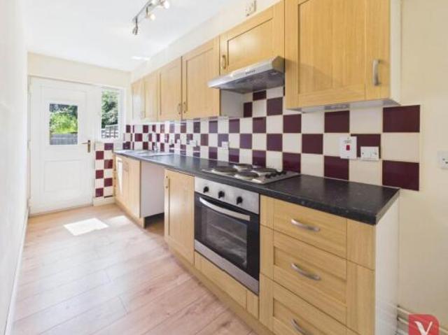 Maisonette for sale in Spring Park, Luton