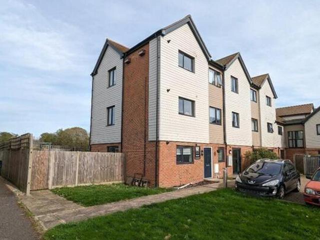 House for sale in Catteshall, Fole