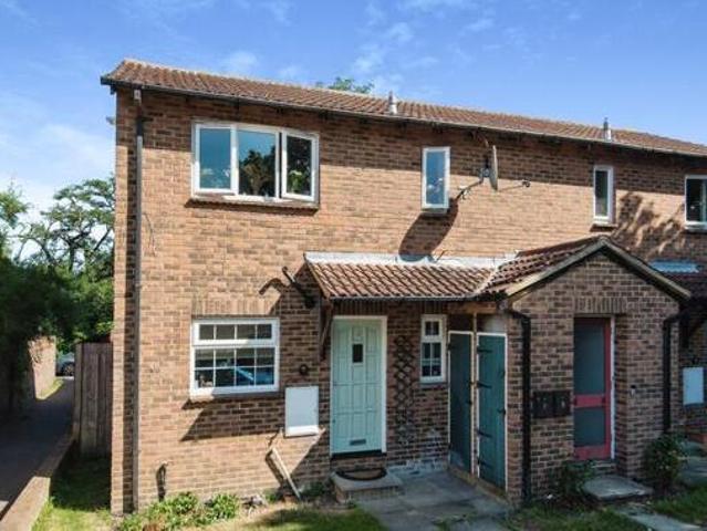 House for sale in London Borough of Hounslow, Feltham
