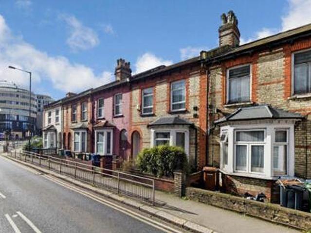 House for sale in Greater London