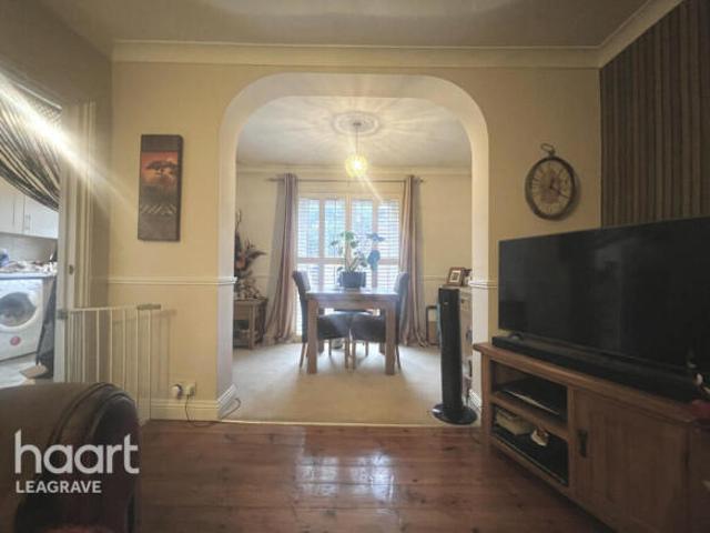 Maisonette for sale in Spring Park, Luton