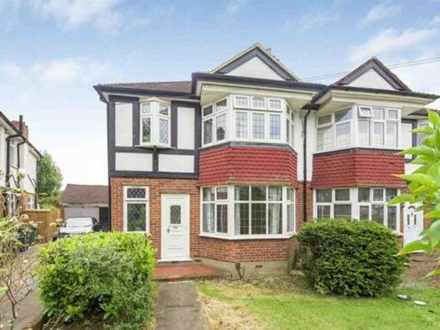 House for sale in Kingston Upon Thames, Greater London