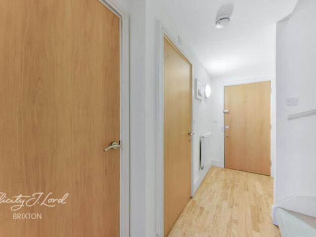 Property for sale in Cat Hill