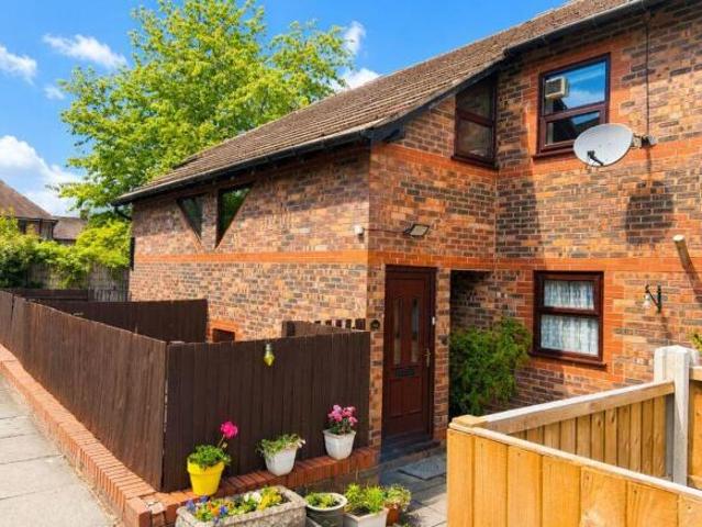 Maisonette for sale in Stoke-on-Trent