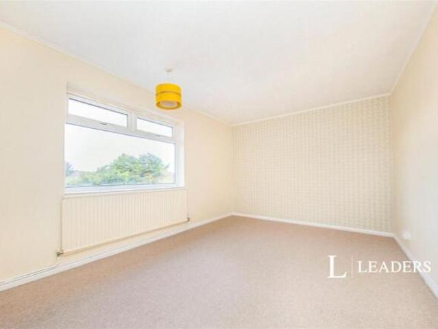 Maisonette for sale in Key Street, Suffolk