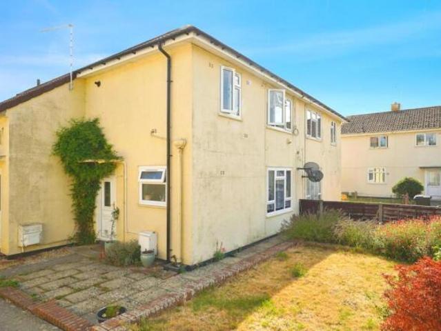 Maisonette for sale in Sneedhams Green, Gloucester