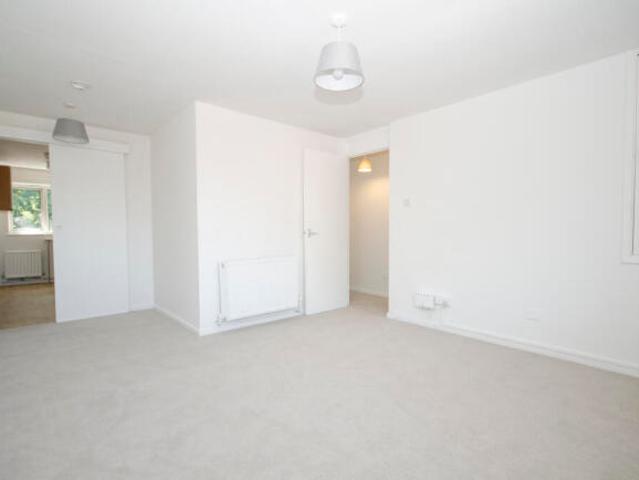 Maisonette for sale