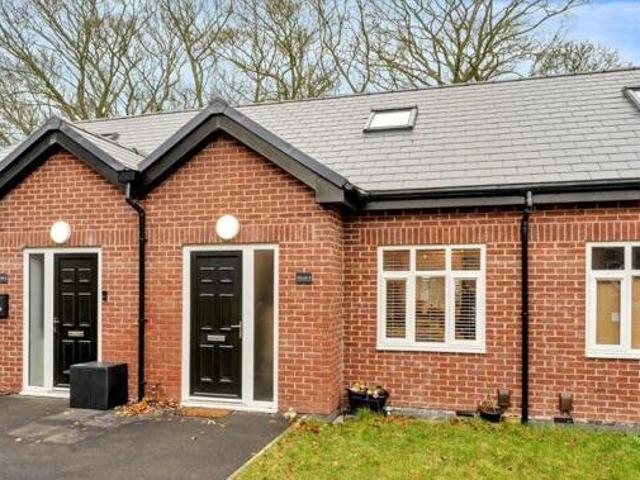 House for sale in Potters Corner, East Midlands