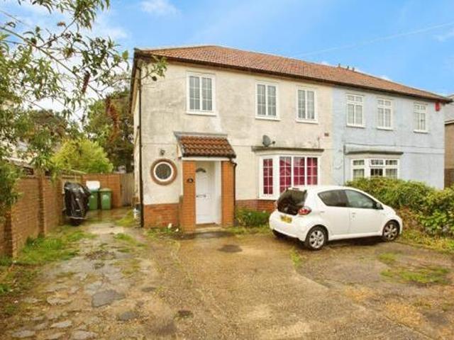 House for sale in Barton Stacey, Hampshire
