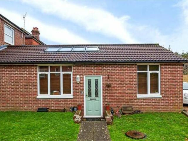 House for sale in Chilworth Old Village, Test Valley