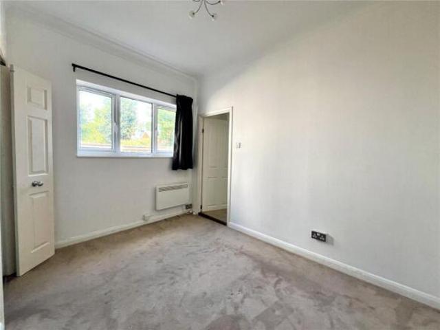 Maisonette for sale in Charlotteville, Westborough