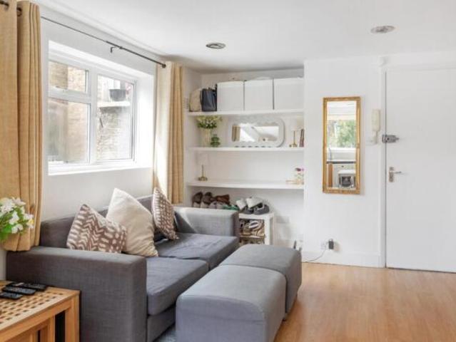 Maisonette for sale