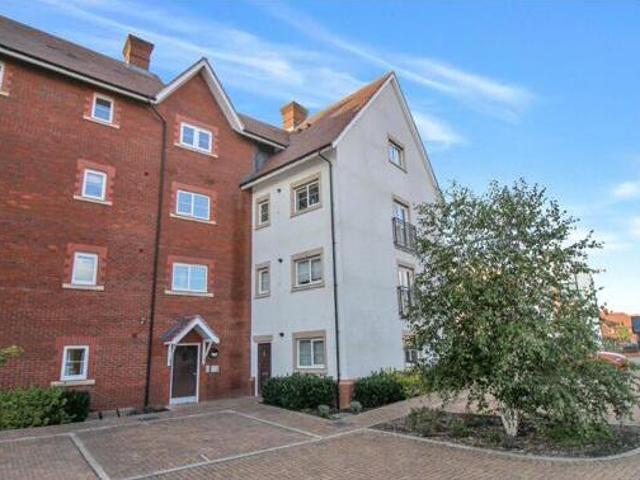 House for sale in Swindon