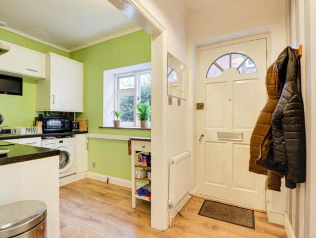 Maisonette for sale in Five Acres, Hertfordshire