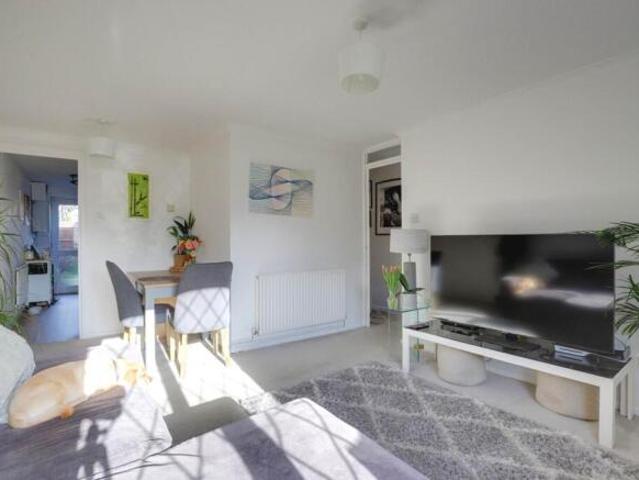 Maisonette for sale in Reading