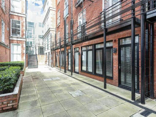 Maisonette for sale