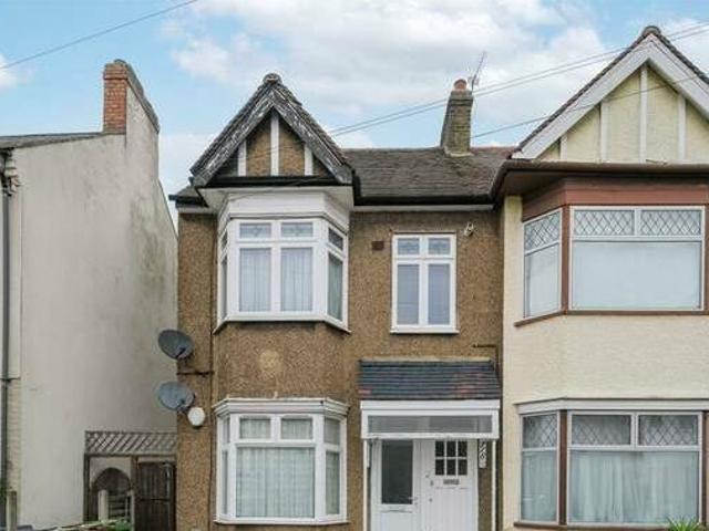 House for rent in Lyons, Greater London