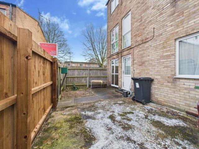 Maisonette for sale in Hampton Green, Cambridgeshire