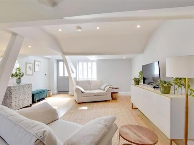 Maisonette for sale in London Borough of Bromley, Greater London