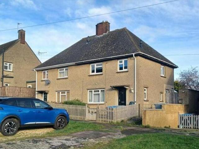 House for sale in Madley Park, Black Bourton