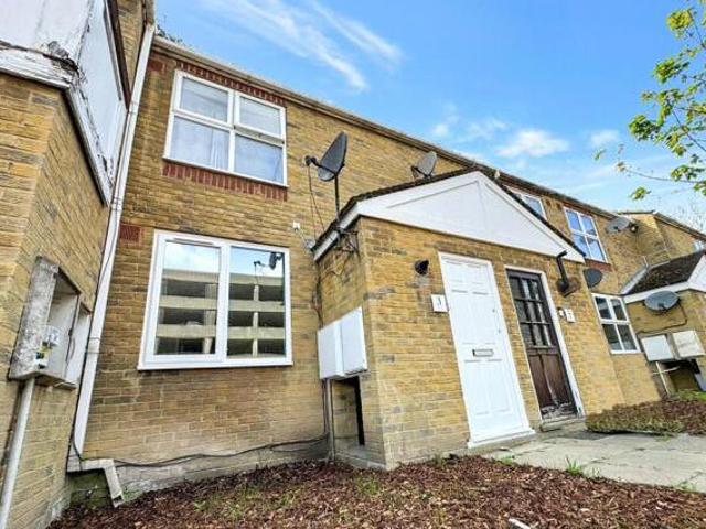 House for sale in Lyons, Greater London