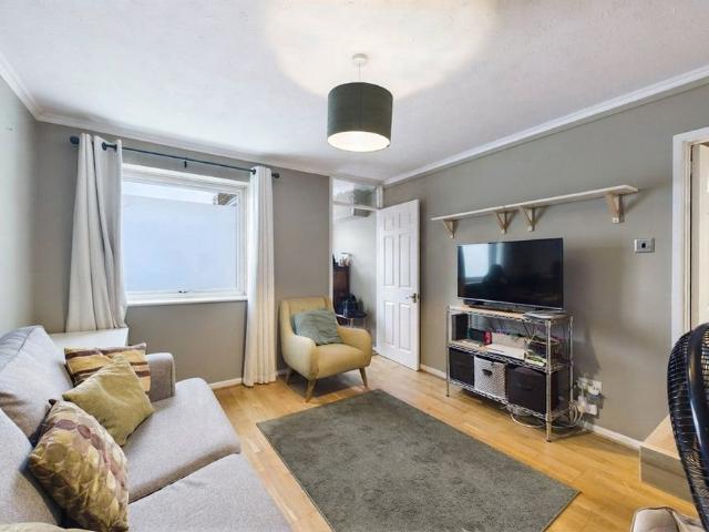 House for rent in Cove Green, Rushmoor