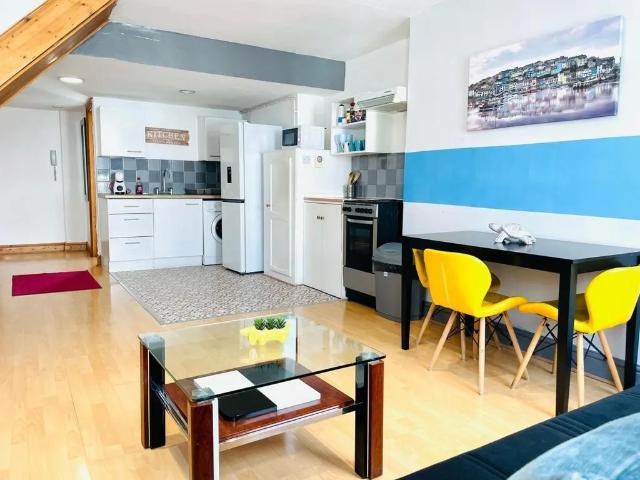 House for rent in St. George in the East, Greater London