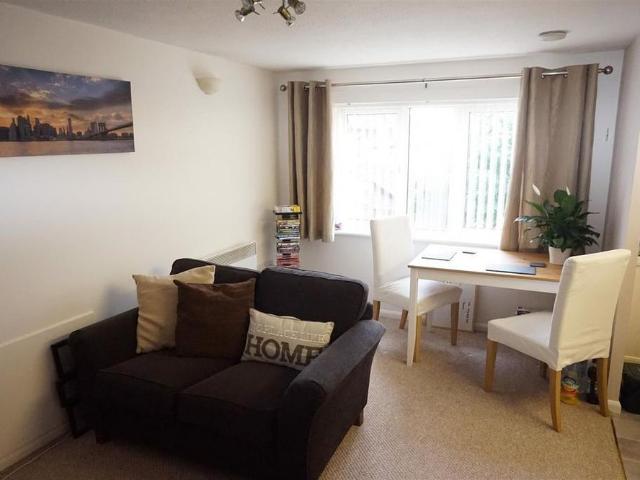 House for rent in Pamington, Gloucestershire