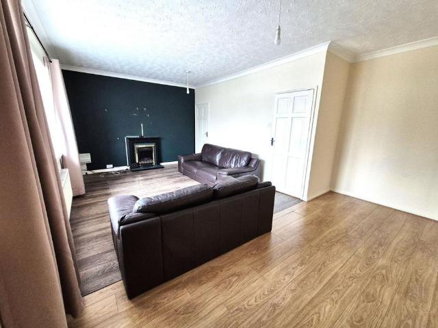 House for rent in Whitehouse Common, Birmingham