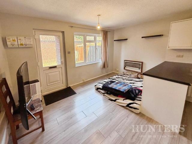 House for rent in The Wrythe, Greater London