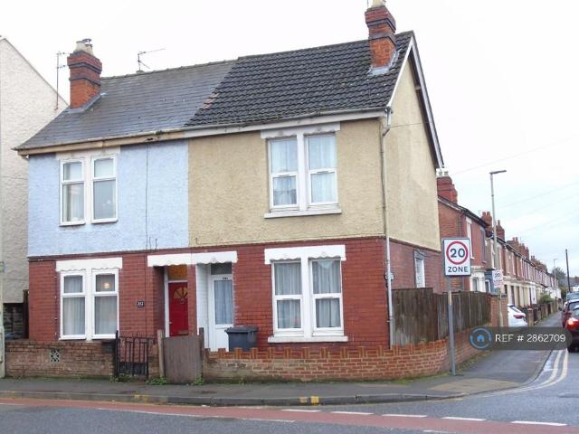 Flat for rent in Barton, Gloucester