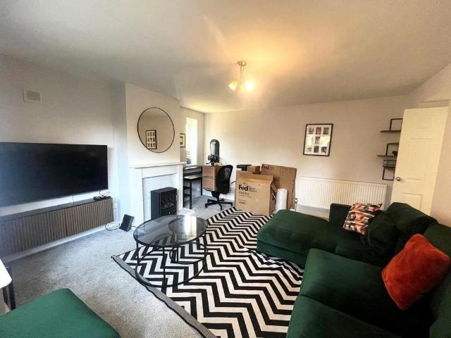 House for rent in Emmbrook, Wokingham