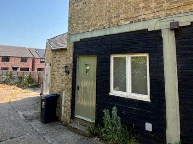 Flat for rent in Barway, Cambridgeshire