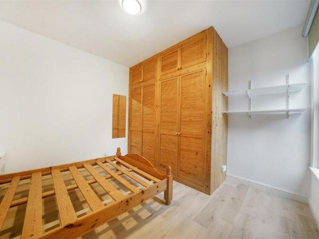 House for rent in Harlesden, Greater London