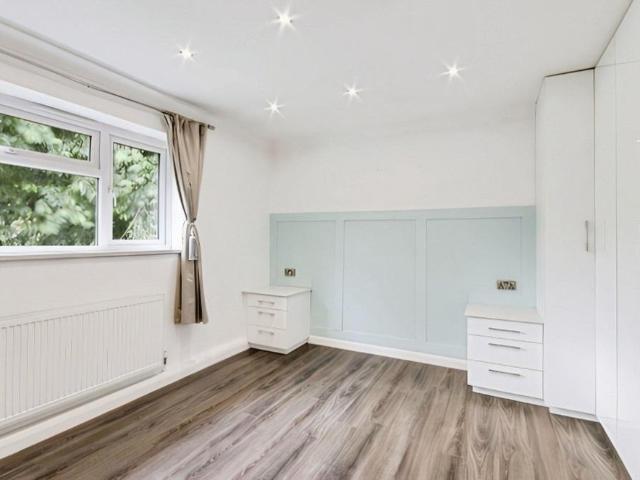 House for rent in Longfield and New Barn, Monks Orchard