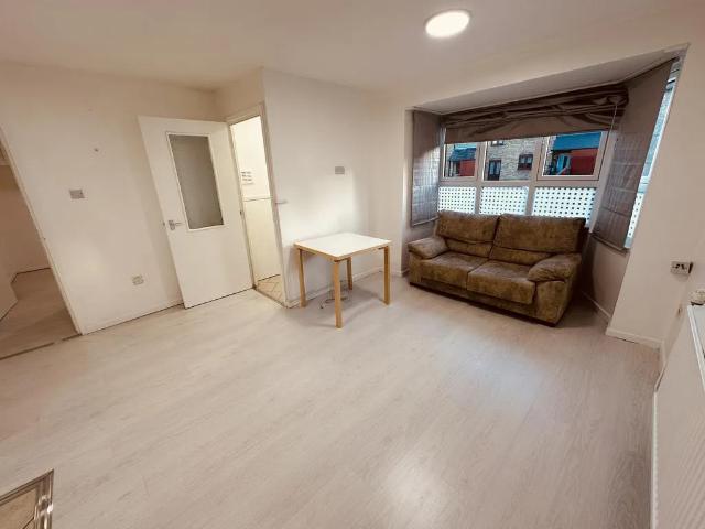 House for rent in London Borough of Islington, Greater London