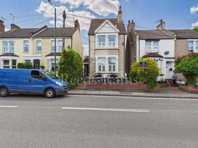 Flat for rent in Brooklands, Monks Orchard