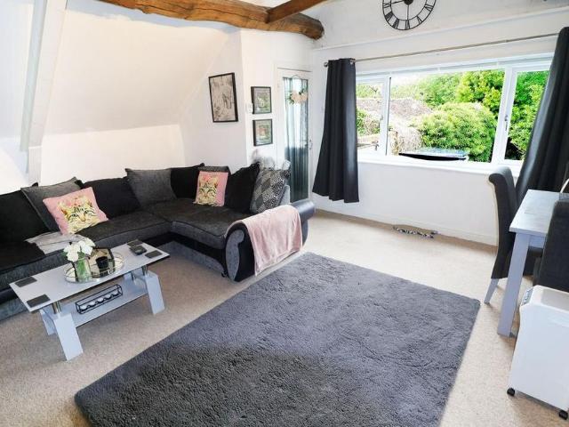 House for rent in Alderminster, Warwickshire
